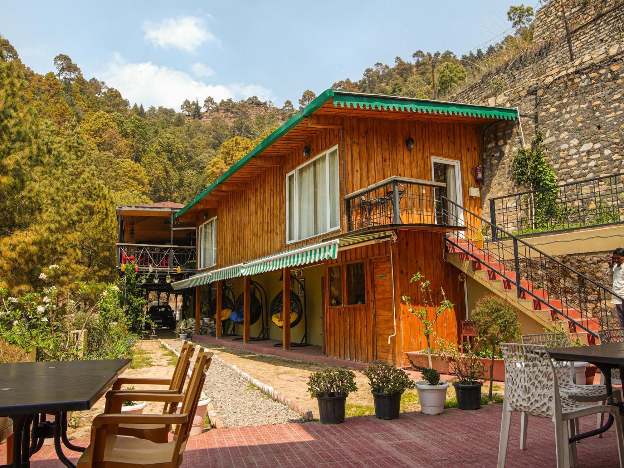 Thehimalayanliving Whistling Pines Hotel Mukteshwar Exterior foto