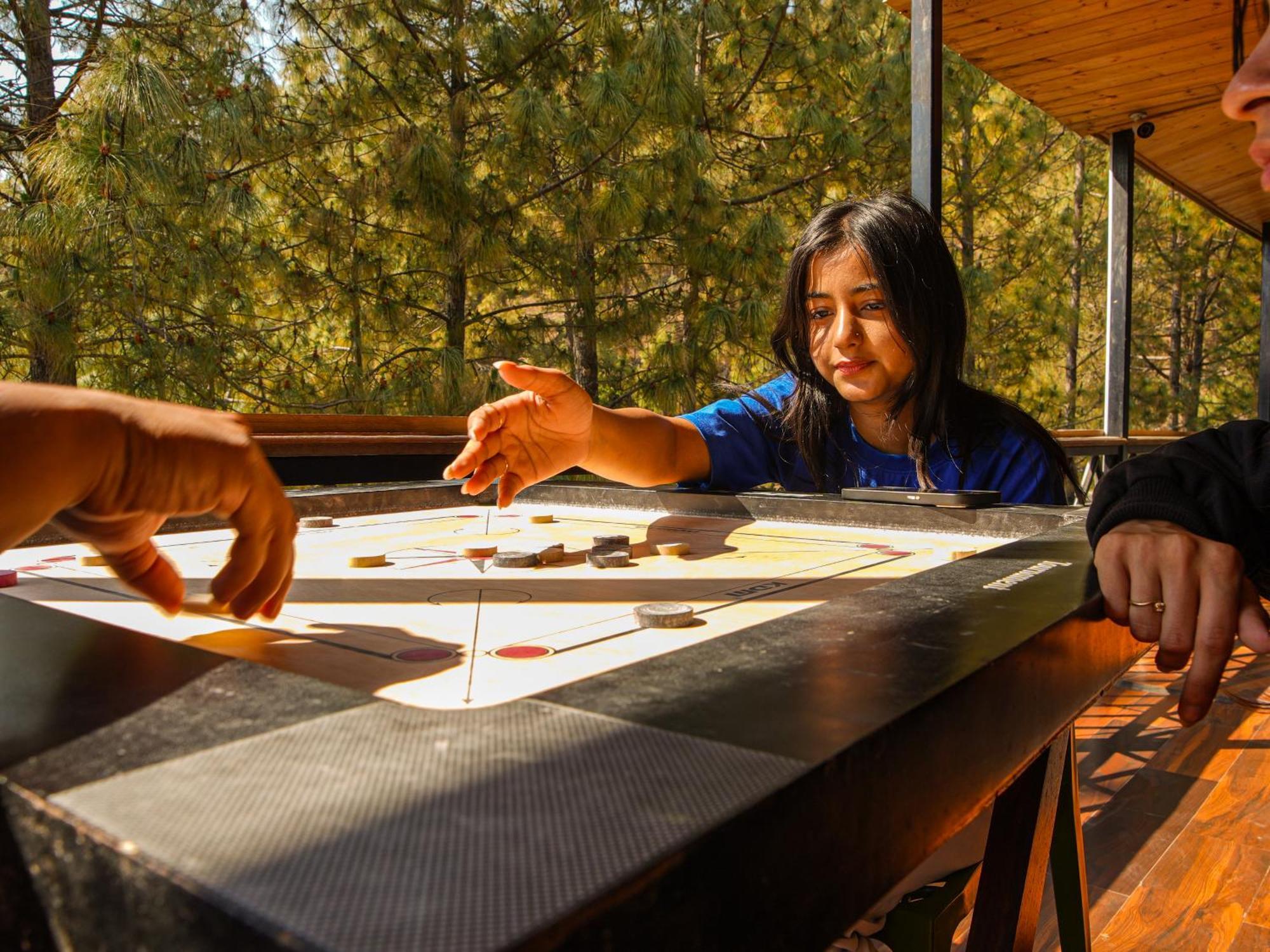 Thehimalayanliving Whistling Pines Hotel Mukteshwar Exterior foto