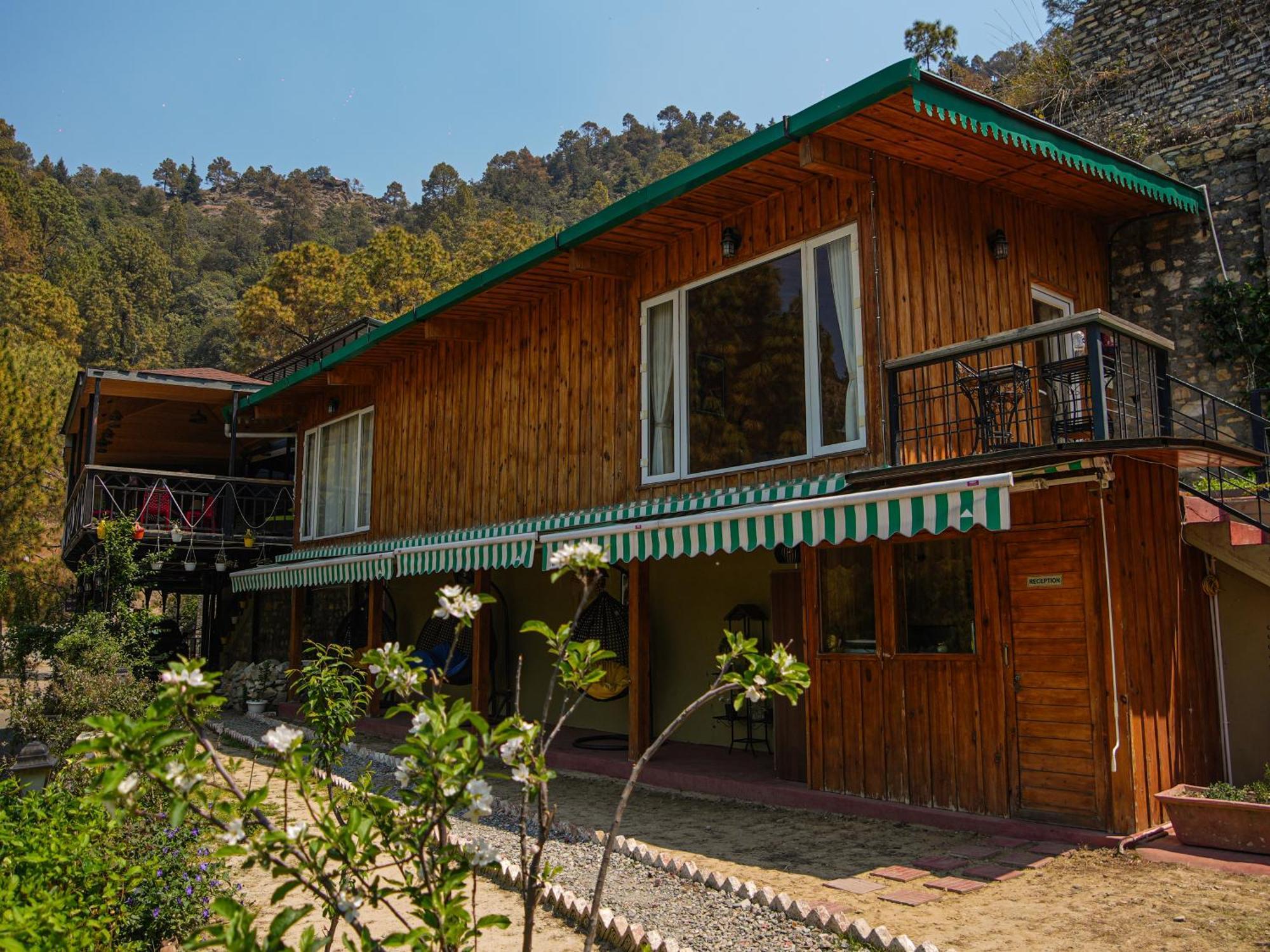 Thehimalayanliving Whistling Pines Hotel Mukteshwar Exterior foto