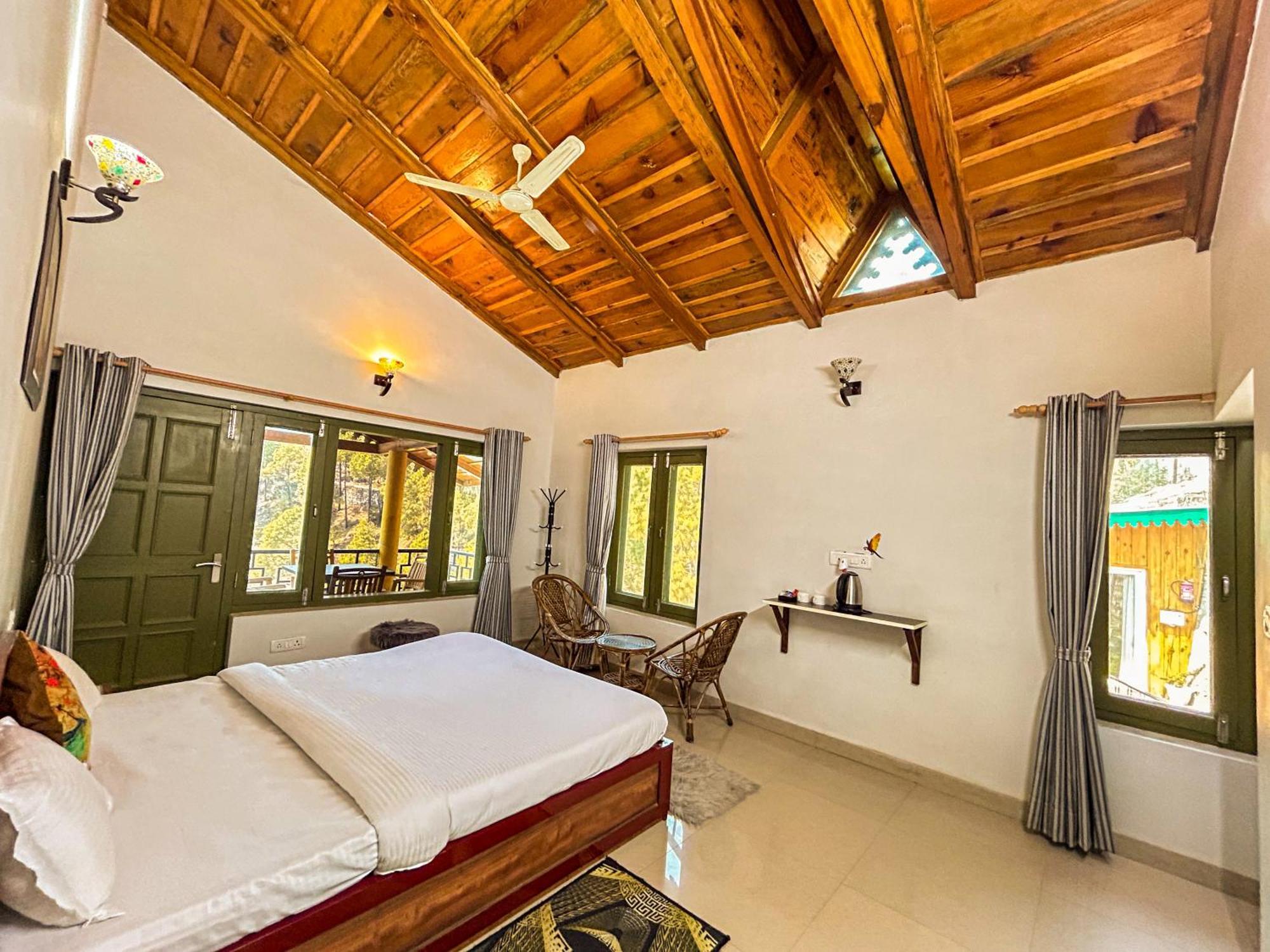 Thehimalayanliving Whistling Pines Hotel Mukteshwar Exterior foto
