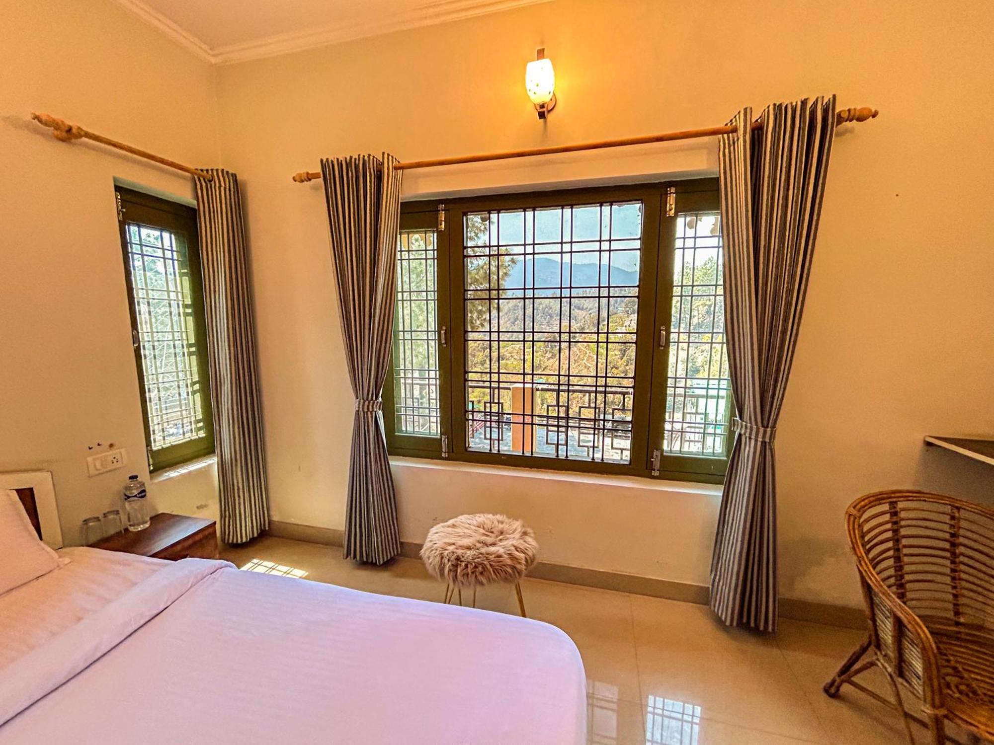 Thehimalayanliving Whistling Pines Hotel Mukteshwar Exterior foto