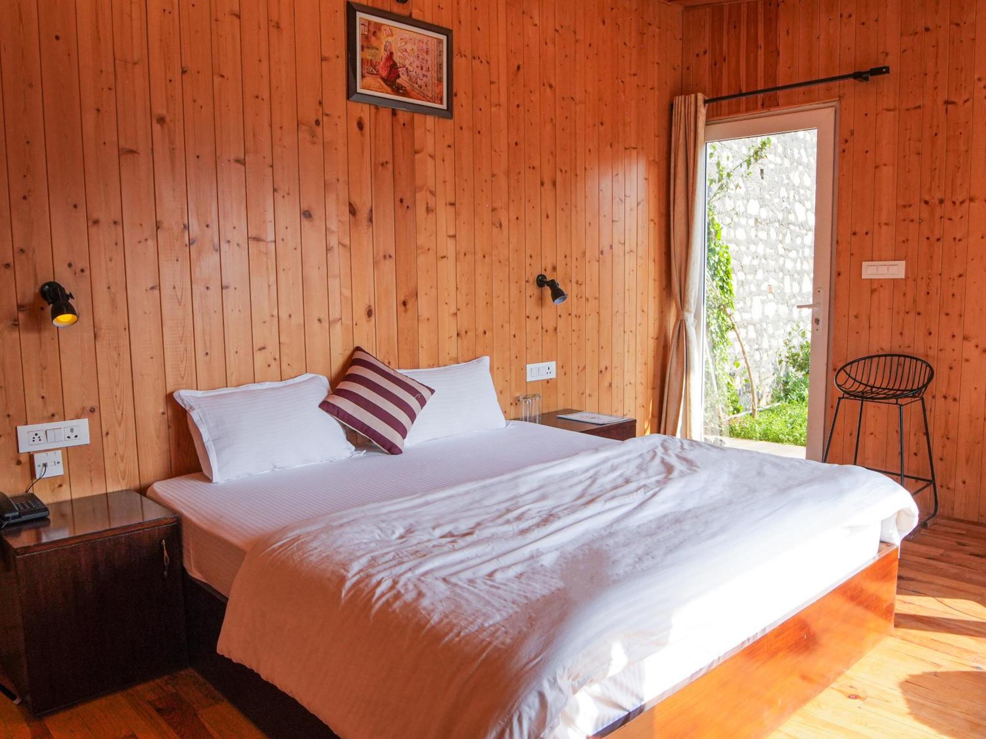 Thehimalayanliving Whistling Pines Hotel Mukteshwar Exterior foto
